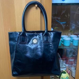 Tory Burch Dena Tote in Black